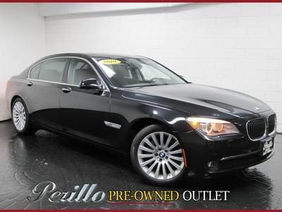 2010 bmw 750lxi xdrive//luxury seating package//navigation system//xenon