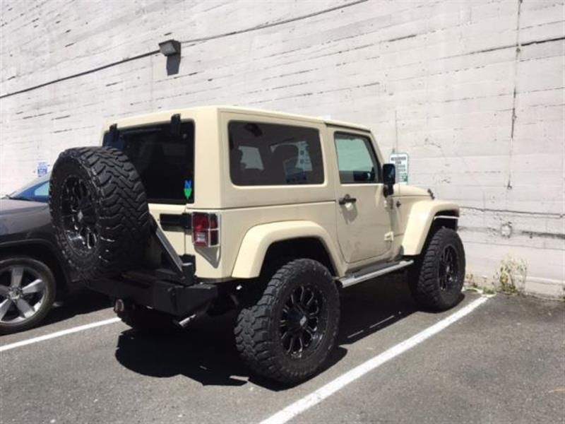 2011 jeep wrangler sahara