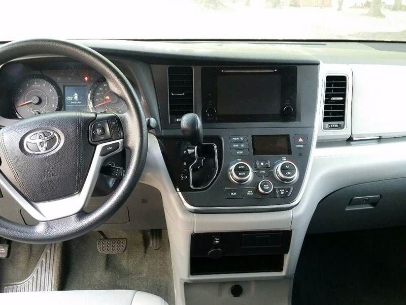 2015 Toyota Sienna LE 8 Passenger Family Minivan 40k miles, US $15,995.00, image 7