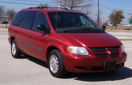 2003 dodge grand caravan sport like new inside and out runs and drives like new