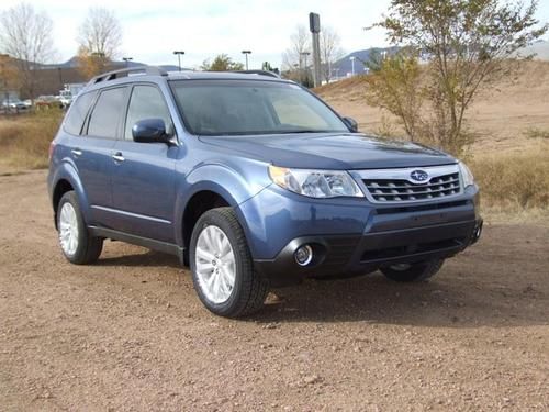 2013 subaru forester limited navigation leather