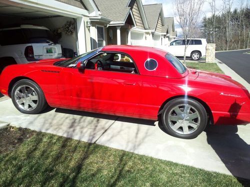 2002 ford thunderbird base convertible 2-door 3.9l with removable hardtop
