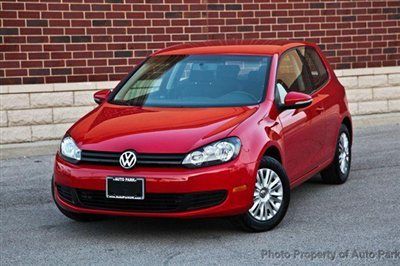2010 volkswagen golf ~!~ sporty ~!~ heated seats ~!~ cd player ~!~ clean ~!~ wow