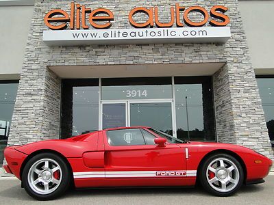 Only 1k miles 1 owner all original mcintosh radio red calipers white stripes 06