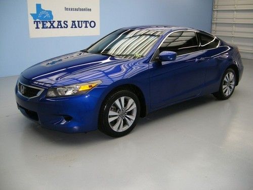 We finance!!!  2010 honda accord ex-l coupe auto heated seats roof 6 cd xm 1 own