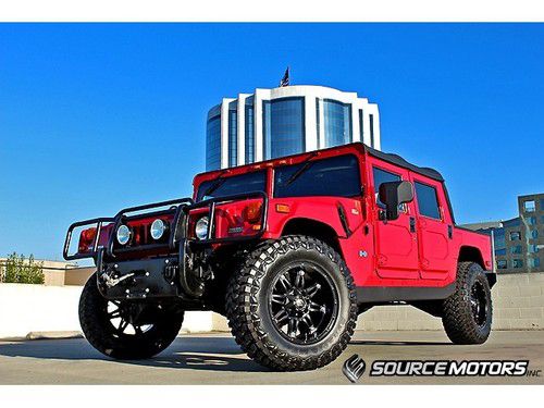 One owner, winch, hd brushguard 20" wheels, leather, momo, carbon fiber, lockers