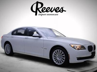 12 750 xdrive white black certified 4.4l sunroof 4-wheel disc brakes 6-speed a/t
