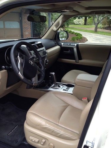 Used 4runner For Sale >> Buy used 2010 Toyota 4Runner - White w/Tan Leather - Low Miles- in Gallatin, Tennessee, United ... Used 4runner For Sale >> Buy used 2010 Toyota 4Runner - White w/Tan Leather - Low Miles- in Gallatin, Tennessee, United ...