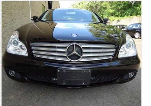 Gorgeous 2006 mercedes benz cls500 sports with only 58k miles