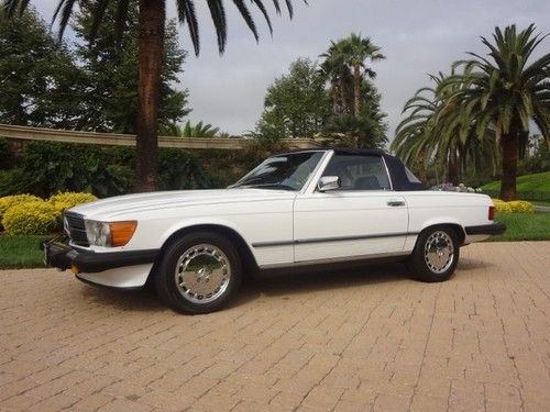 87 mercedes 560sl**stunning rare white and blue combo***super clean