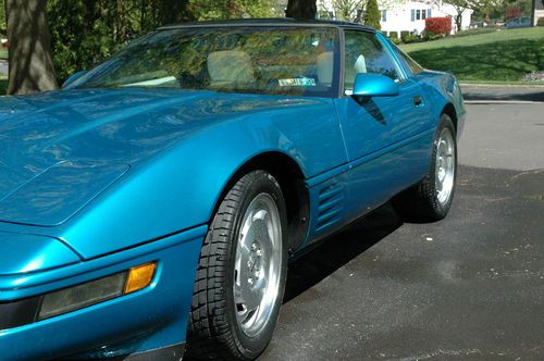 Buy used 1993 Chevrolet Corvette 40th Anniversary Edition ... Buy used 1993 Chevrolet Corvette 40th Anniversary Edition ...