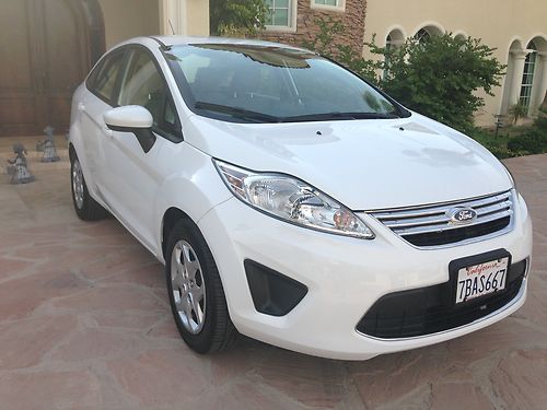2011 ford fiesta super gas saver 40 mpg 4 cyl 1.6l i4 automatic low miles a+++++