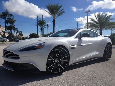 2014 vanquish 1 owner florida car clean carfax 2+2 quilted leather morning frost