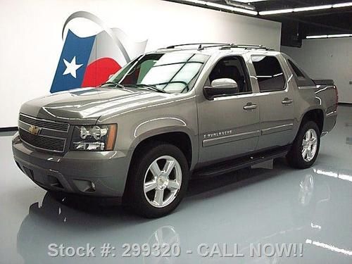 2007 chevy avalanche 3lt heated leather dvd 20's 65k mi texas direct auto