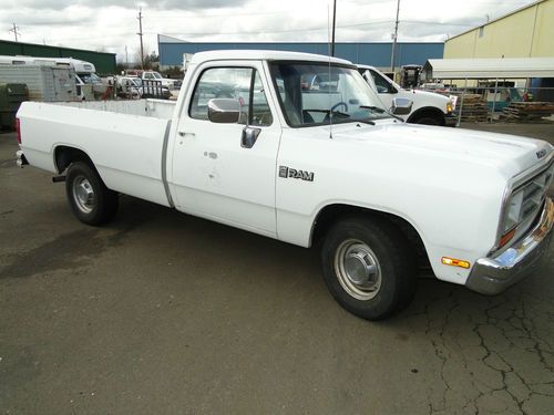 1990 dodge d150 reg. cab 8-ft. bed 2wd