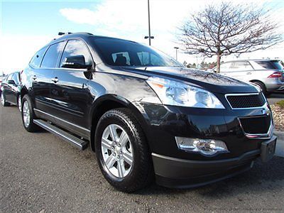 2011 chevrolet traverse / 1 owner / leather / rear dvd / 3rd row / rear camera