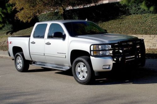 2011 chevrolet silverado z71 4wd - leather - back-up camera - clean carfax !