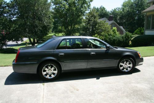 2011 cadillac dts platinum sedan 4-door 4.6l