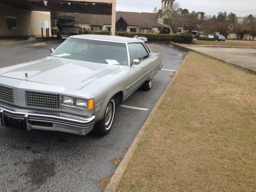 Buy used 1976 OLDSMOBILE REGENCY DELTA 98 NO RESERVE ...