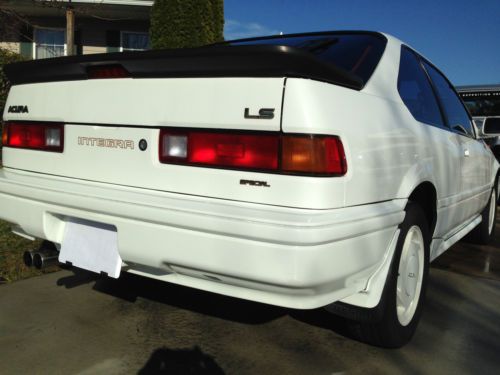 1988 acura integra ls special edition hatchback 3-door 1.6l
