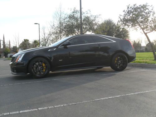 2011 cadillac cts-v coupe 6.2l supercharged v8 (black diamond edition) 20k miles