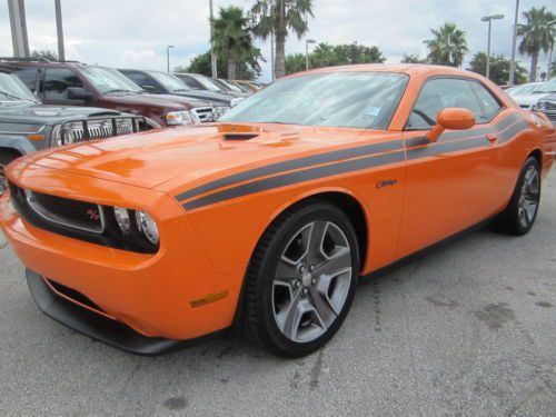 Certified low miles automatic hemi v8 classic header orange leather navigation
