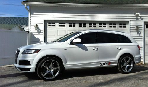 White audi quattro q7 s line, prestige package, must see-show stopper low miles