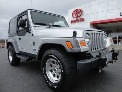 2004 wrangler 4.0l rocky mountain 5-speed manual 4x4 hard top 1-owner video 4wd