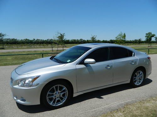 2010 nissan maxima 3.5 sv  bose rearview camera leather sunroof -- free shipping