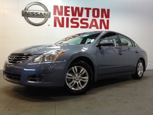 2012 nissan altima sl and yes we finance low miles