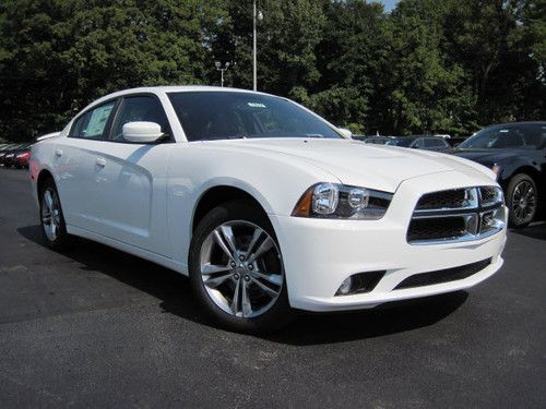 2013 dodge charger sxt awd