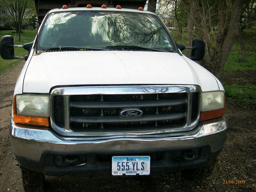 2000 ford f550 super duty with 17ft dump