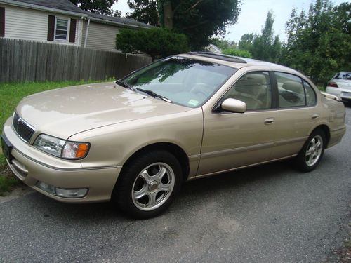 1998 infiniti i30 towring,sunroof,leather,excellent condition,no reserve price$$