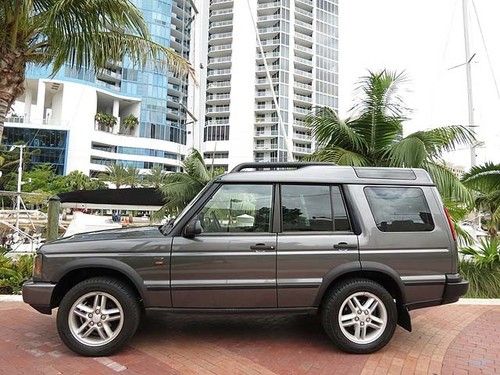Land rover awd discovery se rear seats 2 sunroofs exc condition!