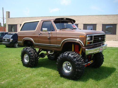 Find used 1983 Ford Bronco "Monster Truck" 15" lift in La ...