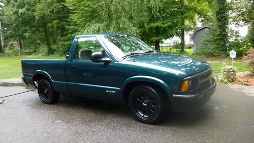 1996 chevy s-10 2wd v-8 auto lowered many new parts good starter project
