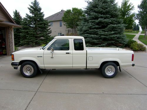 1989 ford ranger super cab 2-wheel drive - excellent condition