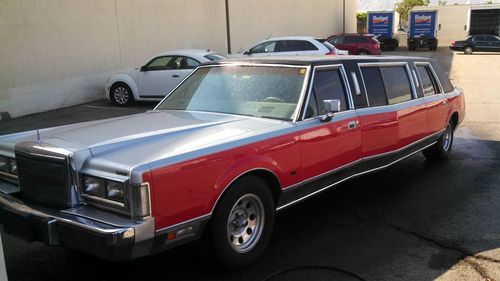 1988 lincoln town car stretch/wide body limousine
