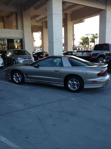 2001 pontiac firebird base coupe 2-door 3.8l