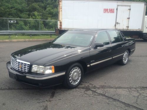 1998 cadillac deville d'elegance sedan 4-door 4.6l