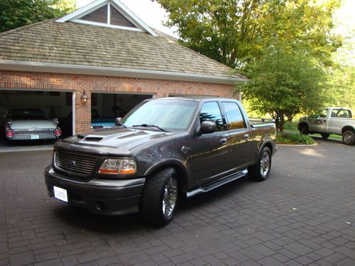 2002 ford f-150 harley-davidson edition crew cab pickup 4-door 5.4l supercharged