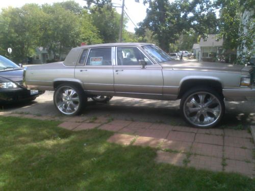 1990 cadillac fleetwood brougham on 26 inc vw 725 wheels