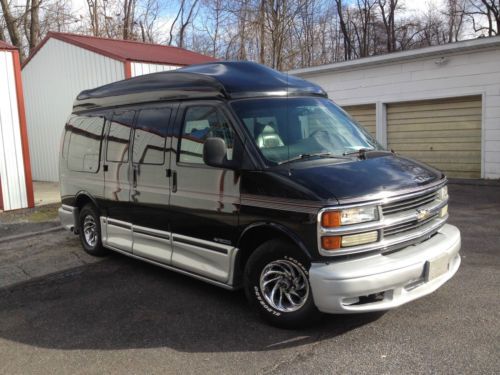 2002 chevrolet express cobra 1500 conversion van