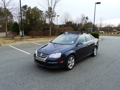 2009 jetta 2.5 auto,leather,ice cold air,one owner,38000miles only!!!