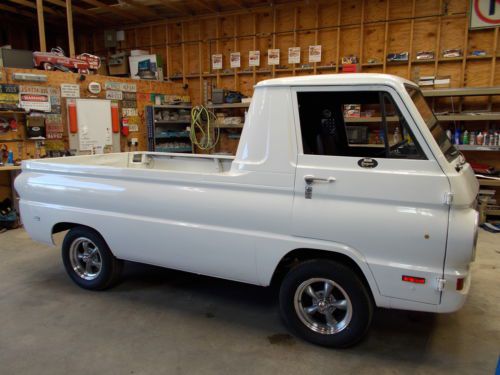 Find new 1970 DODGE A100 TRUCK RARE! 318 V8, 727 AUTO ...