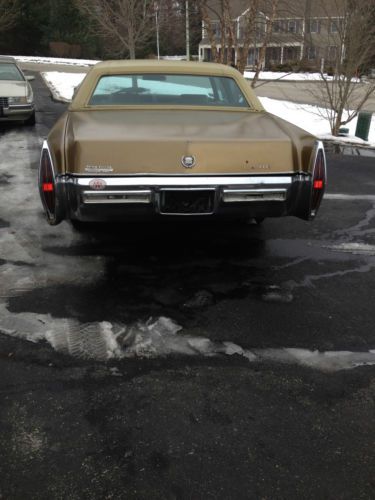 1971 cadillac fleetwood