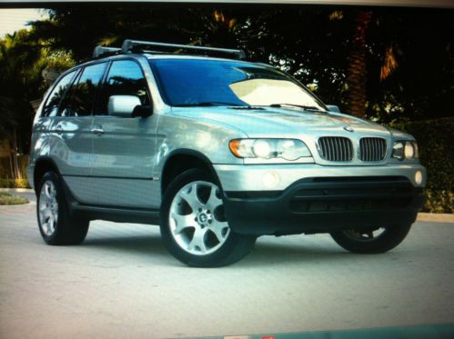 Bmw x5 - sport package - florida car - gorgeous ( car is now in philadelphia)