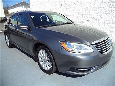 4dr sdn touring chrysler 200 touring low miles sedan automatic 3.6l v6 sfi dohc