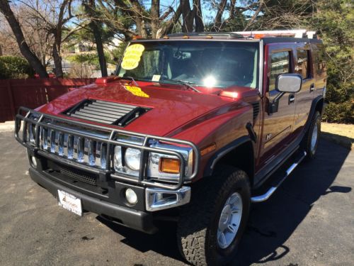 2004 hummer h2 - fully loaded- 80k miles low miles!!  super clean!!