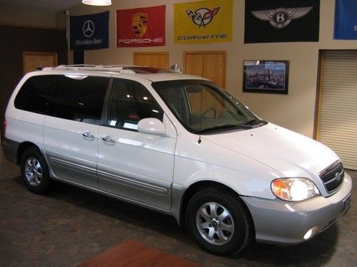 2005 kia sedona ex 59k moonroof rear climate clean carfax 1 owner call to own it